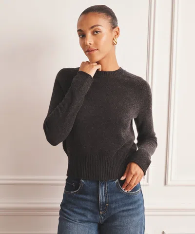 Naadam Luxe Cashmere Saddle Crewneck Sweater In Gray