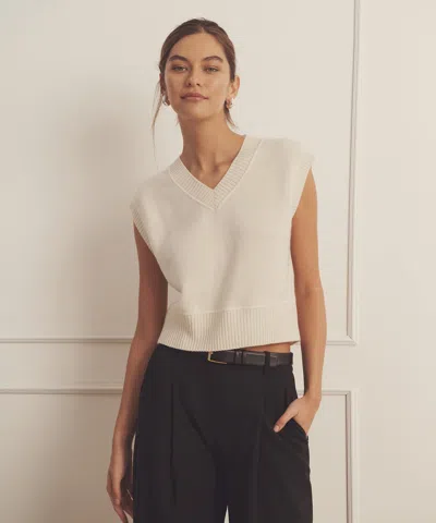 Naadam Luxe Cashmere V-neck Vest In White
