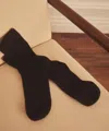 Naadam Signature Cashmere Ribbed Socks In Black