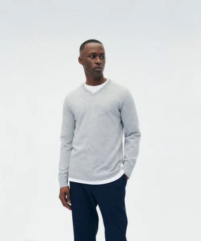 Naadam The Original Cashmere V-neck Sweater In Gray