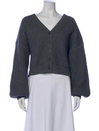 Pre-owned Naadam Wool V-neck Sweater In Gray