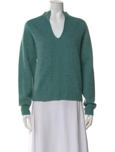 Pre-owned Naadam Wool V-neck Sweater In Green