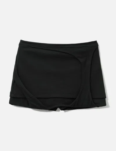 Nache Out In Mini Skort In Black