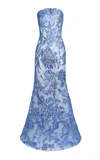 Naeem Khan Floral Raffia Draped Tulle-blend Gown In Blue