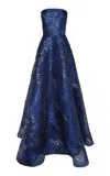 Naeem Khan Moda Operandi In Blue