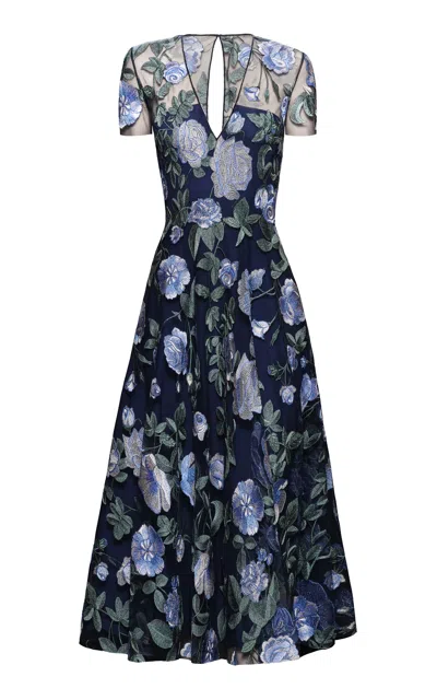 Naeem Khan Moda Operandi In Blue