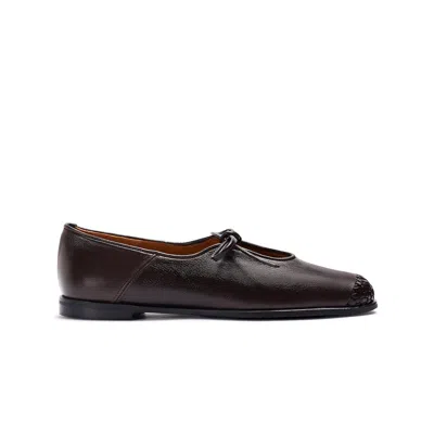 Naguisa Women's Borago Drak Brown