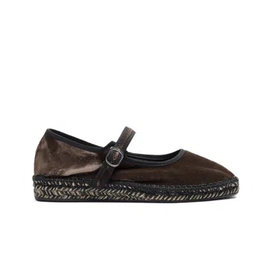 Naguisa Women's Peonia Dark Brown Velvet