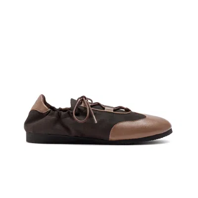 Naguisa Women's Raluca Brown Wax