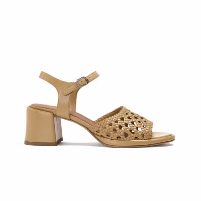Naguisa Women's White  Woven Sandals - Cynara Natural