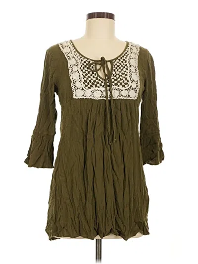 Pre-owned Naif 3/4 Sleeve Blouse In Green