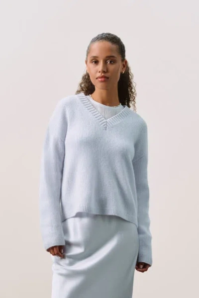 Naked Cashmere Off Gauge Long Sleeve V-neck In Blue