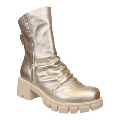 NAKED FEET PROTOCOL BOOT IN GOLD