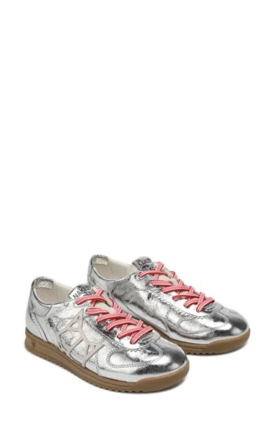 Naked Wolfe Exposuree Sneaker In Silver Crinkle