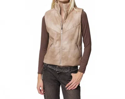 Naked Zebra Vegan Puffer Vest In Brwon In Brown