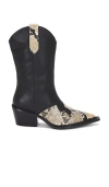Nakedvice The Maeve Boot In Black