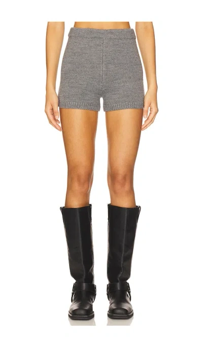 Nakedvice The Oscar Short In Gray