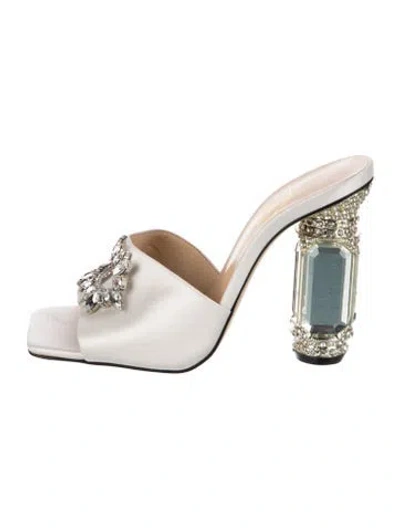 Pre-owned Nalebe Satin Crystal Embellishments Slides In Neutral