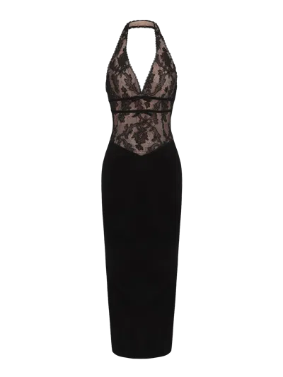 Nana Jacqueline In Black