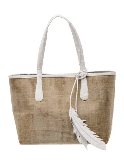 Pre-owned Nancy Gonzalez Shoulder Bag In White