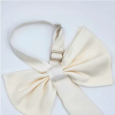 Nandanie White Jenny Bow Tie In Neutral