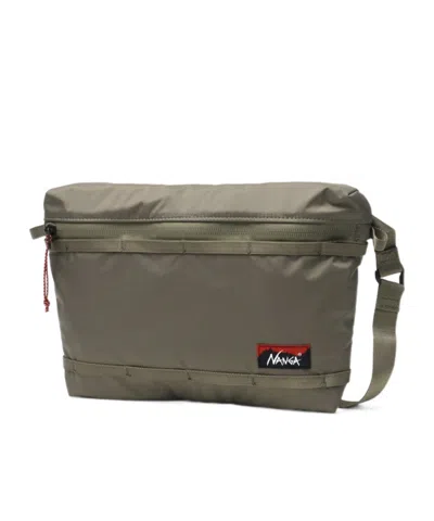 Nanga Zippered Shoulder Bag In Red