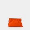 Nanushka Tasche Bar Clutch Mini Aus Leder Vegan In Orange