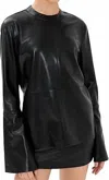 Nanushka Bolda Bluse Aus Kunstleder In Black