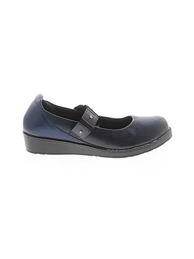 Pre-owned Naot Flats In Blue