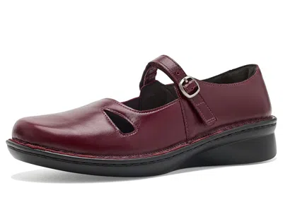 Naot Looper Women's Flat Shoes Rumba Leather: Eu 42 (us Women's 11) M In Burgundy