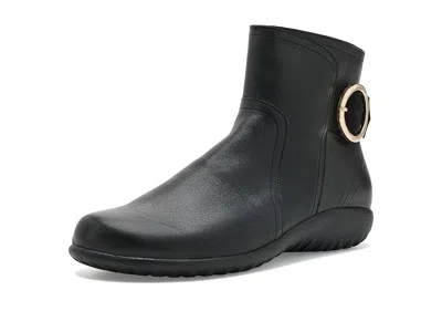 Naot Oamaru Women's Boots Black Water Resistant Leather/black Nubuck: Eu 42 (us Women's 11) M