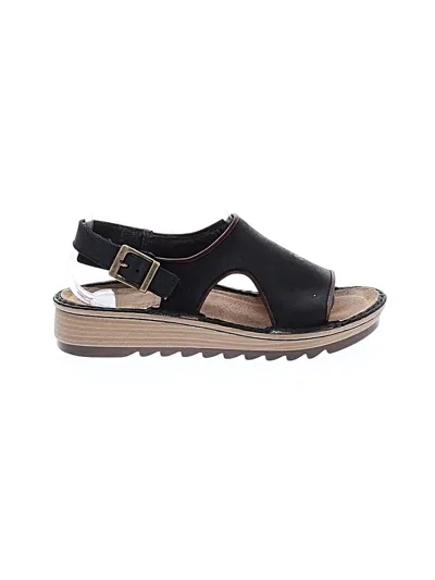 Pre-owned Naot Sandals In Black