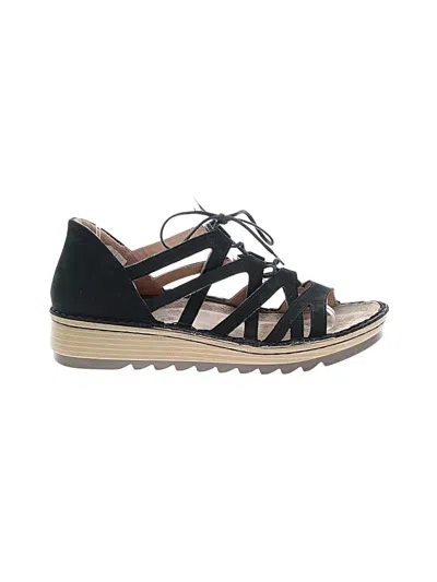 Pre-owned Naot Sandals In Black
