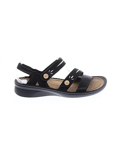 Pre-owned Naot Sandals In Black