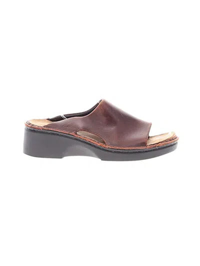 Pre-owned Naot Sandals In Brown