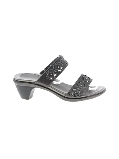 Pre-owned Naot Sandals In Gray