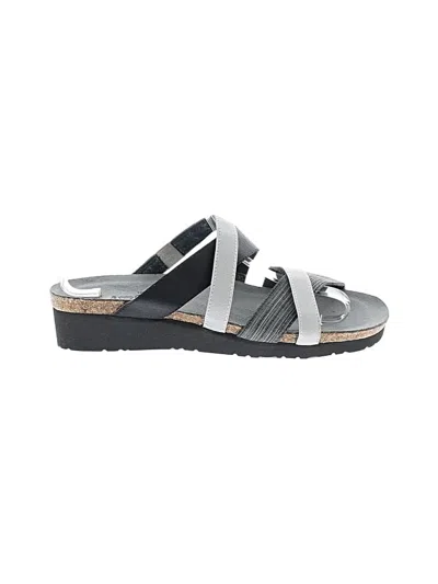 Pre-owned Naot Sandals In Gray