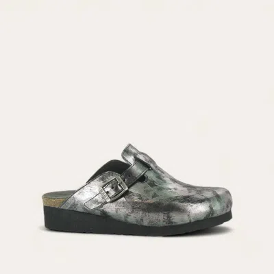 Naot Women's Autumn Mule In Metallic Onyx