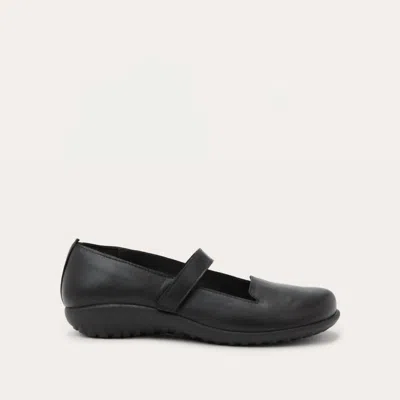 Naot Women's Purini Mary Jane Flat In Jet Black