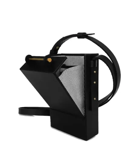 Nappa Dori Box-shaped Leather Crossbody Bag