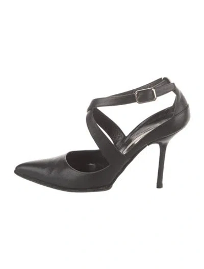 Pre-owned Narciso Rodriguez Leather D'orsay Pumps In Black