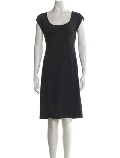 Pre-owned Narciso Rodriguez Silk Knee-length Dress In Blue