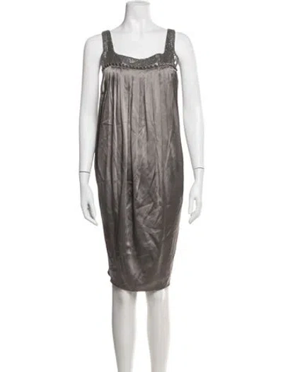 Pre-owned Narciso Rodriguez Silk Knee-length Dress In Grey