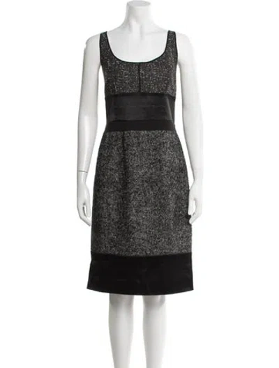 Pre-owned Narciso Rodriguez Tweed Pattern Knee-length Dress In Black