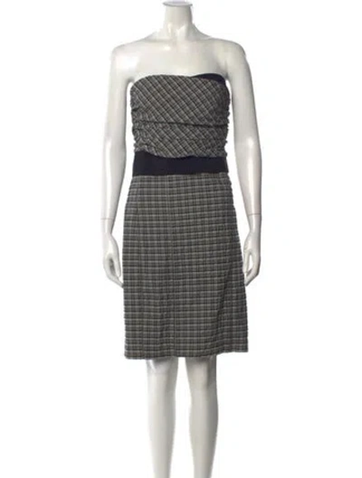Pre-owned Narciso Rodriguez Virgin Wool Knee-length Dress In Black