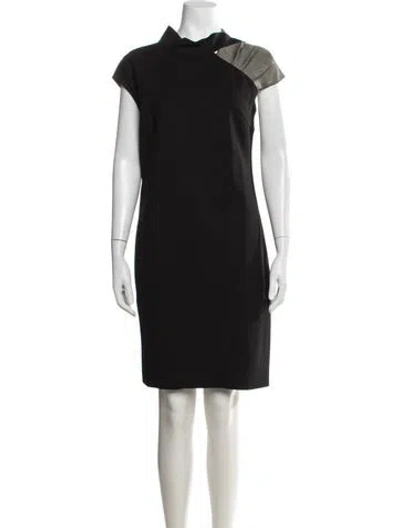 Pre-owned Narciso Rodriguez Virgin Wool Knee-length Dress In Black