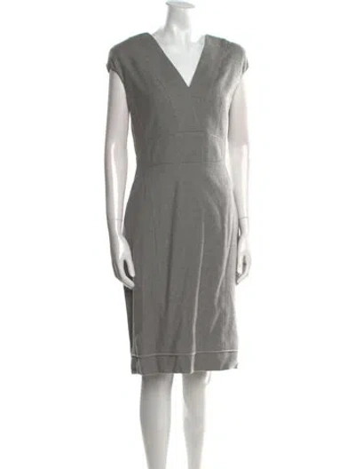 Pre-owned Narciso Rodriguez Virgin Wool Knee-length Dress In Gray