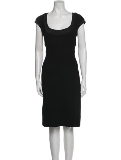 Pre-owned Narciso Rodriguez Wool Knee-length Dress In Black