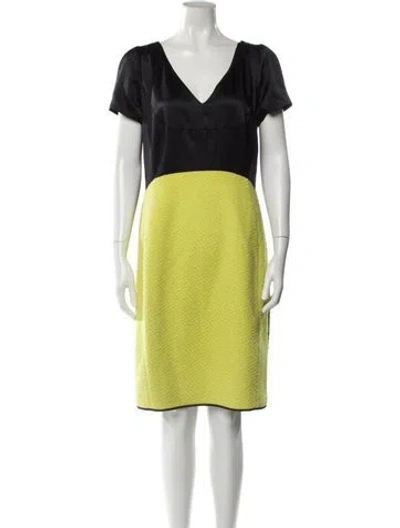 Pre-owned Narciso Rodriguez Wool Knee-length Dress In Multi