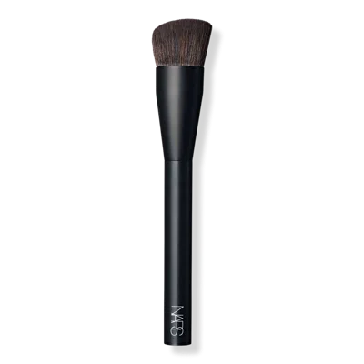 Nars #17 Cream Cheek Brush